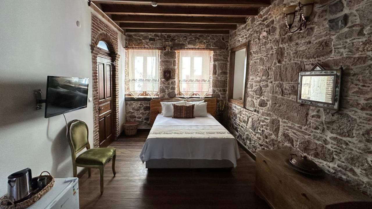 Cunda Konak Nazimaki Ayvalı Exterior foto