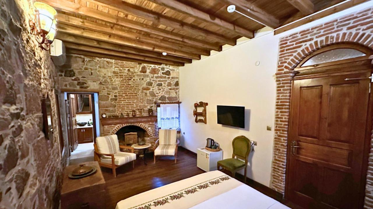 Cunda Konak Nazimaki Ayvalı Exterior foto